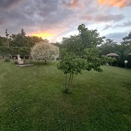 Dusanovac شقة
