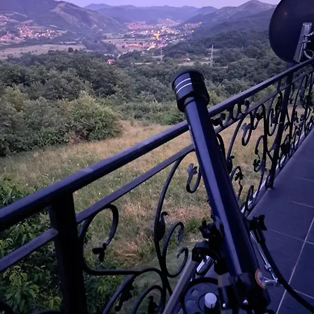 Dusanovac Apartamento Raška