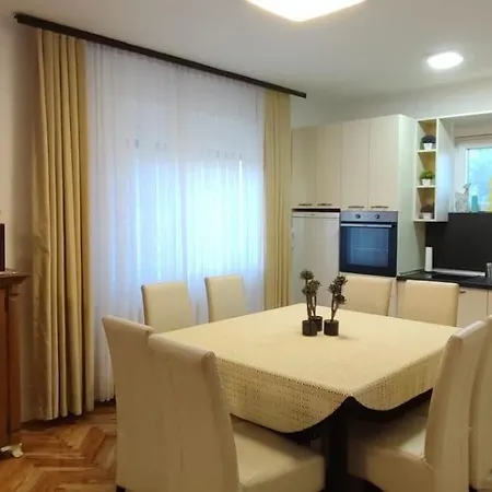 Apartamento Dusanovac