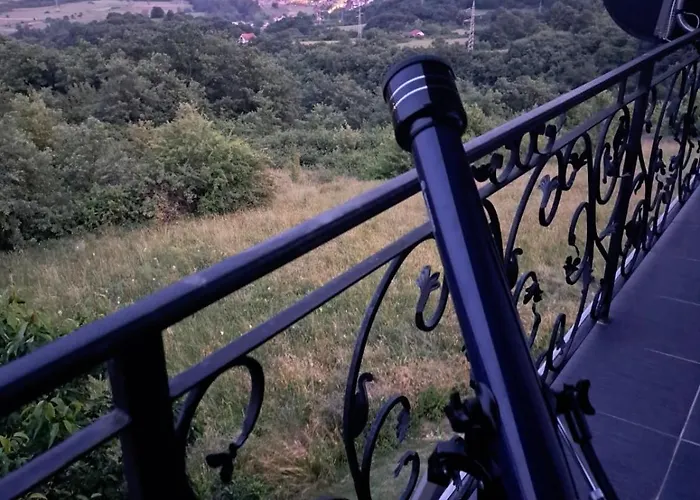 Dusanovac شقة Raška